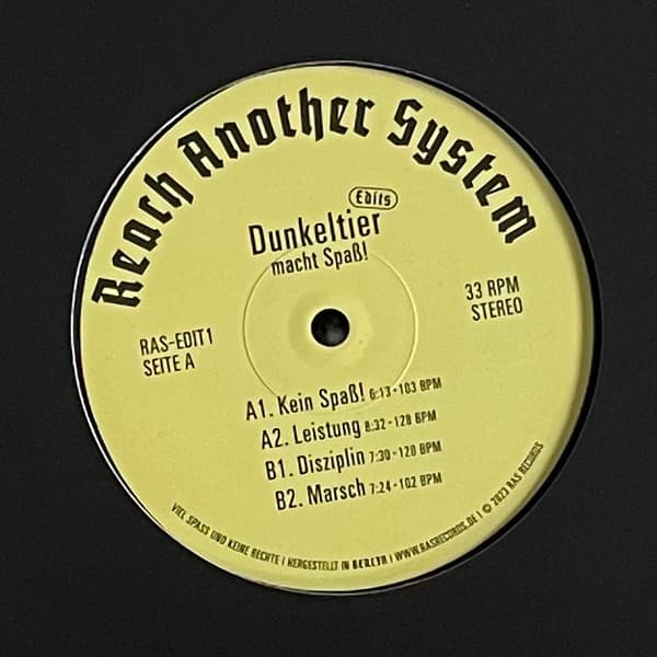 Dunkeltier - Macht Spaß!